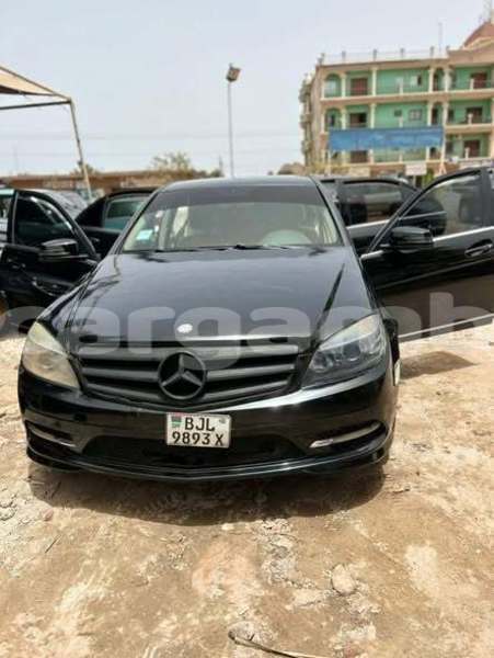 Big with watermark mercedes benz a200 kanifing serekunda 2819