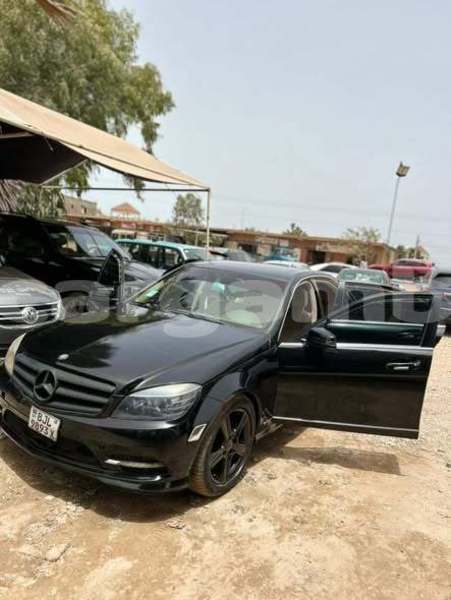 Big with watermark mercedes benz a200 kanifing serekunda 2819