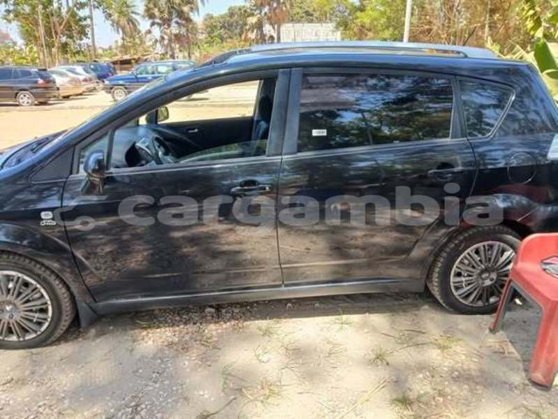 Big with watermark toyota verso s kanifing serekunda 2823