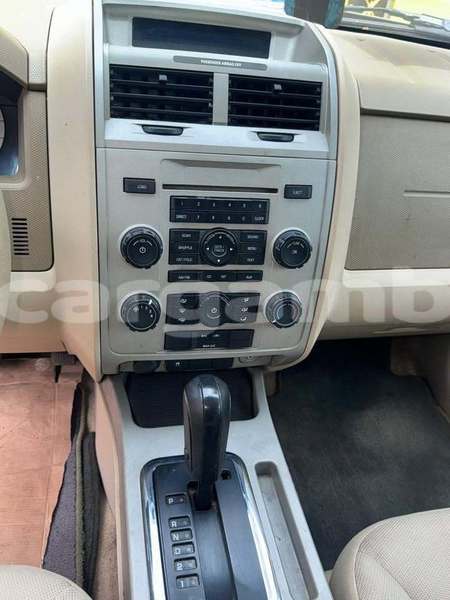 Big with watermark ford escape kanifing serekunda 2830