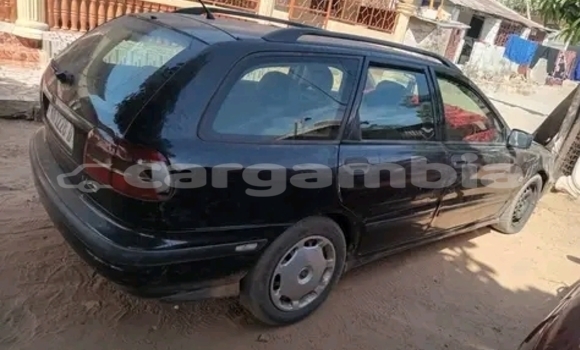 Buy Used Volvo V40 Silver Car in Serekunda in Kanifing