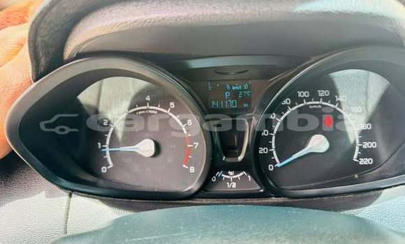 اشتري مستعمل Ford Escape Other سيارة في Serekunda في Kanifing اشتري مستعمل Ford Escape Other سيارة في Serekunda في Kanifing