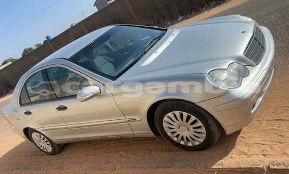 اشتري مستعمل Mercedes Viano Other سيارة في Bakau في Kanifing اشتري مستعمل Mercedes Viano Other سيارة في Bakau في Kanifing