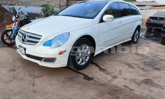 اشتري مستعمل Toyota Allion Other سيارة في Banjul في Banjul