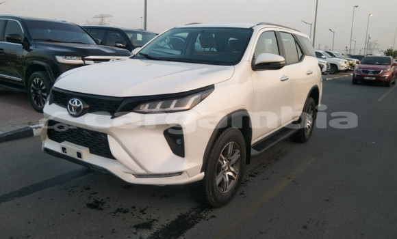 Buy Used Toyota Fortuner White Car in Banjul in Banjul