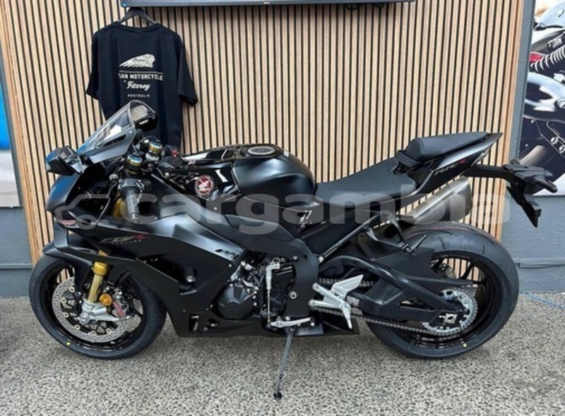 Big with watermark yamaha tmax janjanbureh janjanbureh 2896