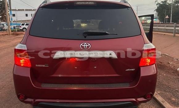 Dieundeu Imported Toyota Highlander Red Auto in Sukuta in Brikama Dieundeu Imported Toyota Highlander Red Auto in Sukuta in Brikama