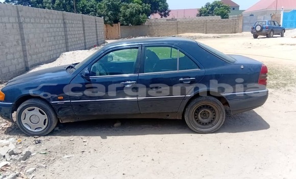 Buy Used Mercedes-Benz C-Classe Blue Car in Sukuta in Brikama