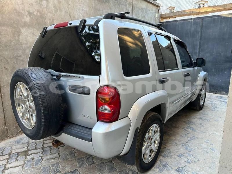 Big with watermark jeep liberty kanifing bakau 2916