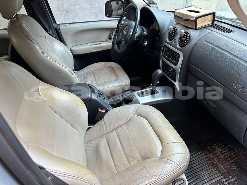 Big with watermark jeep liberty kanifing bakau 2916