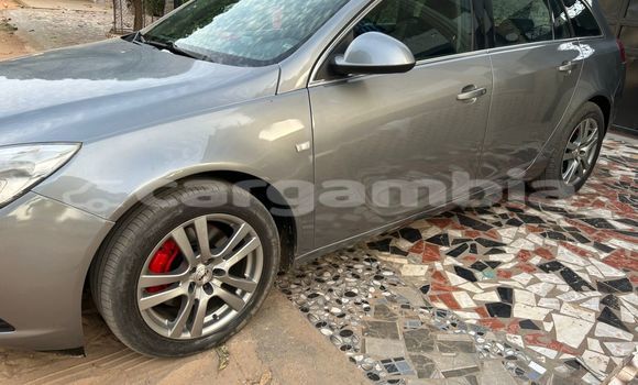 اشتري Imported Opel Insignia Silver سيارة في Bakau في Kanifing اشتري Imported Opel Insignia Silver سيارة في Bakau في Kanifing