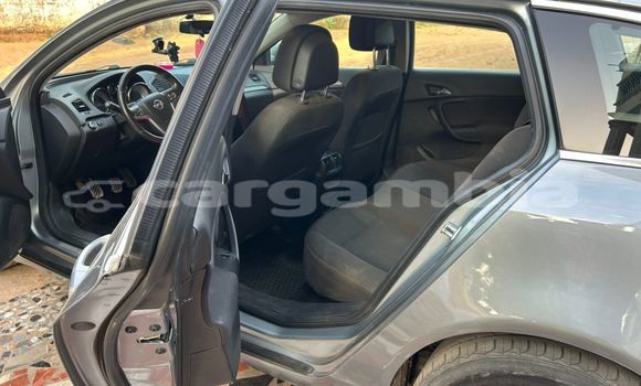 اشتري Imported Opel Insignia Silver سيارة في Bakau في Kanifing اشتري Imported Opel Insignia Silver سيارة في Bakau في Kanifing