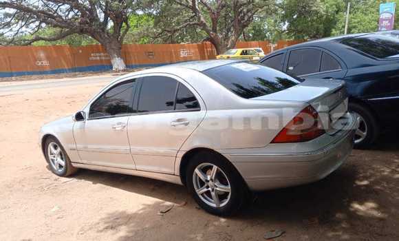 اشتري مستعمل Mercedes-Benz C180 coupe Silver سيارة في Bakau في Kanifing اشتري مستعمل Mercedes-Benz C180 coupe Silver سيارة في Bakau في Kanifing