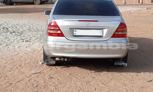 اشتري مستعمل Mercedes-Benz C180 coupe Silver سيارة في Bakau في Kanifing اشتري مستعمل Mercedes-Benz C180 coupe Silver سيارة في Bakau في Kanifing