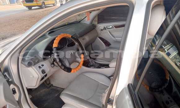 اشتري مستعمل Mercedes-Benz C180 coupe Silver سيارة في Bakau في Kanifing اشتري مستعمل Mercedes-Benz C180 coupe Silver سيارة في Bakau في Kanifing
