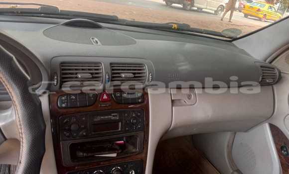 اشتري مستعمل Mercedes-Benz C180 coupe Silver سيارة في Bakau في Kanifing اشتري مستعمل Mercedes-Benz C180 coupe Silver سيارة في Bakau في Kanifing