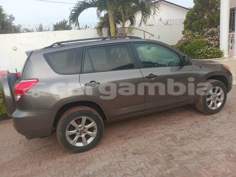Big with watermark toyota rav 4 kanifing bakau 2924