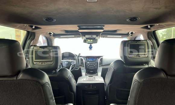 Buy Used Cadillac Escalade White Car in Banjul in Banjul Buy Used Cadillac Escalade White Car in Banjul in Banjul