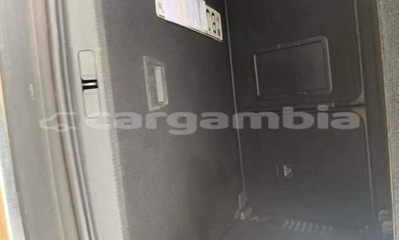 Buy Used Peugeot 3008 White Car in Banjul in Banjul Buy Used Peugeot 3008 White Car in Banjul in Banjul