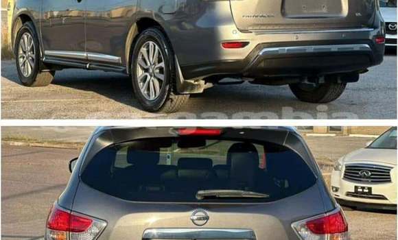 Buy Used Nissan Pathfinder Other Car in Banjul in Banjul Buy Used Nissan Pathfinder Other Car in Banjul in Banjul