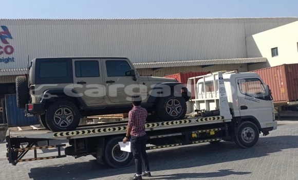 Dieundeu Beess Jeep Wrangler Beige Auto in Sukuta in Brikama Dieundeu Beess Jeep Wrangler Beige Auto in Sukuta in Brikama