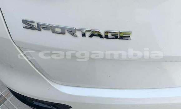 Buy Used Kia Sportage White Car in Banjul in Banjul Buy Used Kia Sportage White Car in Banjul in Banjul