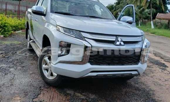 Buy Used Mitsubishi L200 Other Car in Banjul in Banjul Buy Used Mitsubishi L200 Other Car in Banjul in Banjul