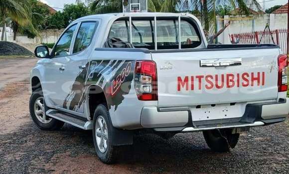 Buy Used Mitsubishi L200 Other Car in Banjul in Banjul Buy Used Mitsubishi L200 Other Car in Banjul in Banjul