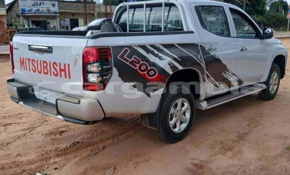 Buy Used Mitsubishi L200 Other Car in Banjul in Banjul Buy Used Mitsubishi L200 Other Car in Banjul in Banjul