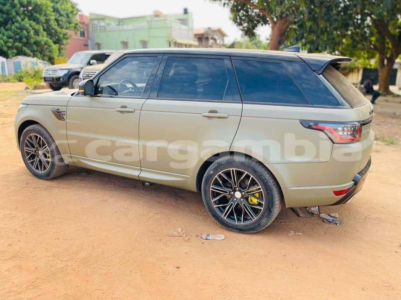 Big with watermark land rover range rover banjul banjul 2939