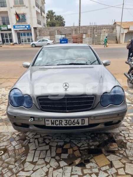 Big with watermark mercedes benz 740li banjul banjul 2947