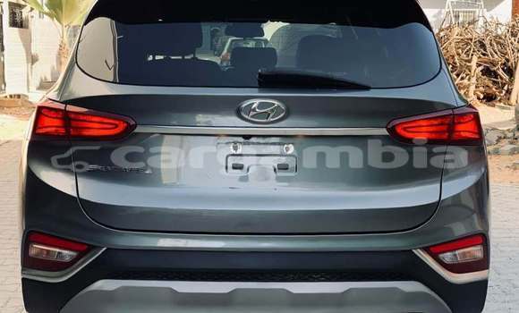 Buy Used Hyundai Santa Fe Other Car in Banjul in Banjul Buy Used Hyundai Santa Fe Other Car in Banjul in Banjul