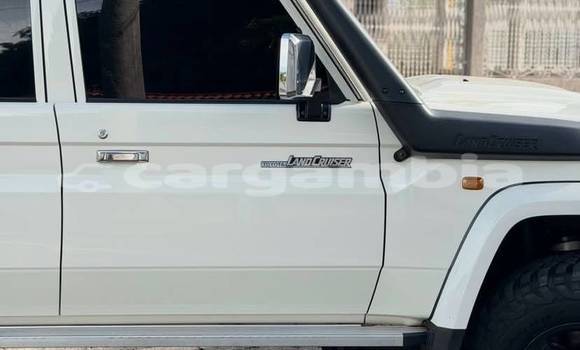 اشتري مستعمل Toyota Land Cruiser White سيارة في Banjul في Banjul اشتري مستعمل Toyota Land Cruiser White سيارة في Banjul في Banjul