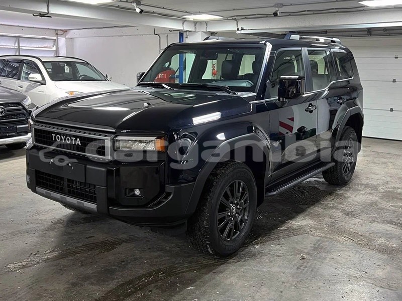 Big with watermark toyota land cruiser kanifing serekunda 2975