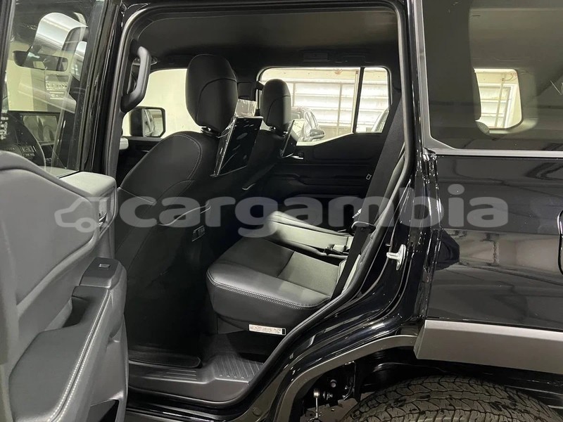 Big with watermark toyota land cruiser kanifing serekunda 2975