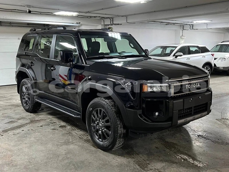 Big with watermark toyota land cruiser kanifing serekunda 2975