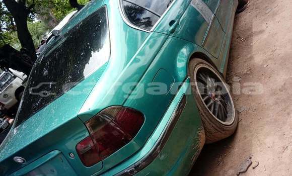 Buy Used BMW E9 Green Car in Banjul in Banjul Buy Used BMW E9 Green Car in Banjul in Banjul