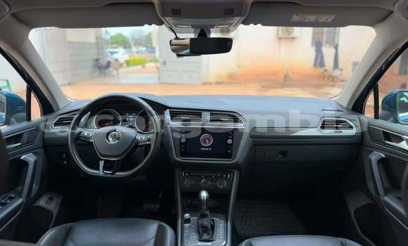 Buy Used Volkswagen Tiguan Blue Car in Banjul in Banjul Buy Used Volkswagen Tiguan Blue Car in Banjul in Banjul