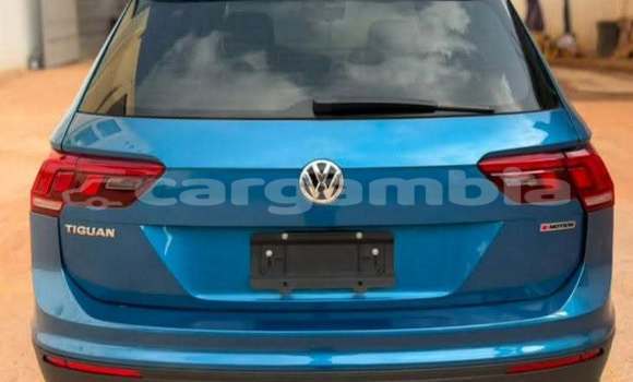 Buy Used Volkswagen Tiguan Blue Car in Banjul in Banjul Buy Used Volkswagen Tiguan Blue Car in Banjul in Banjul