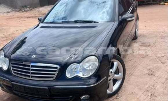 Buy Used Mercedes-Benz W115 Other Car in Banjul in Banjul Buy Used Mercedes-Benz W115 Other Car in Banjul in Banjul