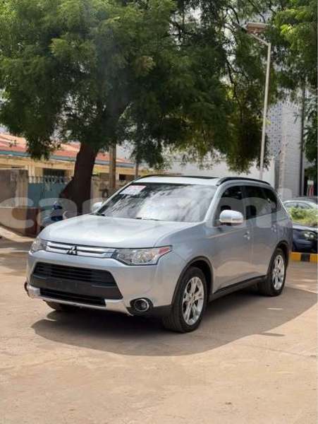 Big with watermark mitsubishi outlander kanifing serekunda 3048