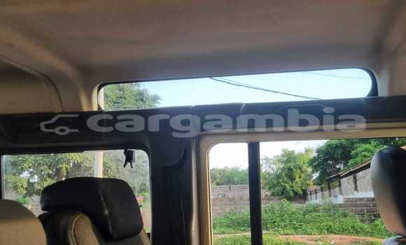 Buy Used Land Rover Defender Beige Car in Brufut in Brikama Buy Used Land Rover Defender Beige Car in Brufut in Brikama