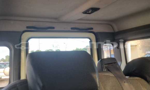 Buy Used Land Rover Defender Beige Car in Brufut in Brikama Buy Used Land Rover Defender Beige Car in Brufut in Brikama