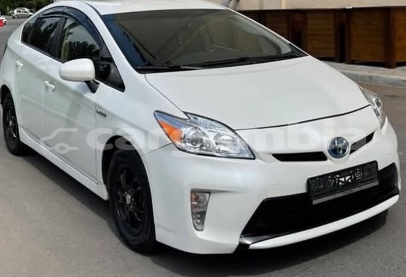 Big with watermark toyota prius banjul banjul 3055