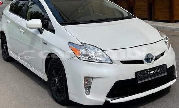Buy Used Toyota Prius White Car in Banjul in Banjul