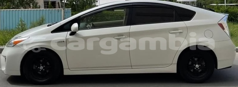 Big with watermark toyota prius banjul banjul 3055