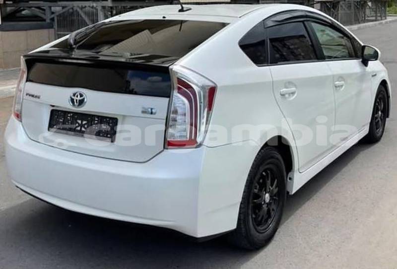 Big with watermark toyota prius banjul banjul 3055