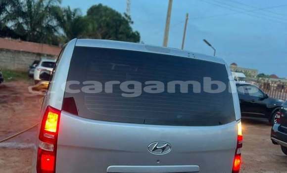 Dieundeu Occasion Hyundai Starex Other Auto in Serekunda in Kanifing Dieundeu Occasion Hyundai Starex Other Auto in Serekunda in Kanifing