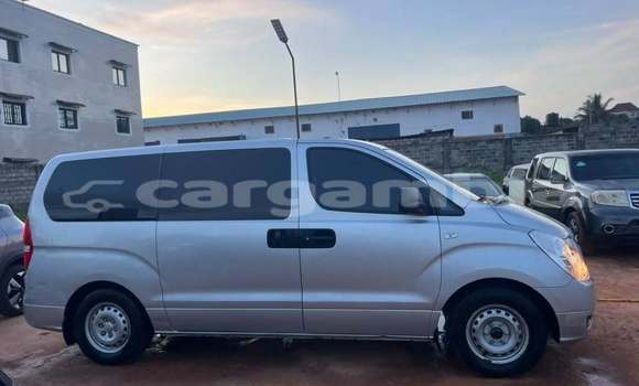 Dieundeu Occasion Hyundai Starex Other Auto in Serekunda in Kanifing Dieundeu Occasion Hyundai Starex Other Auto in Serekunda in Kanifing