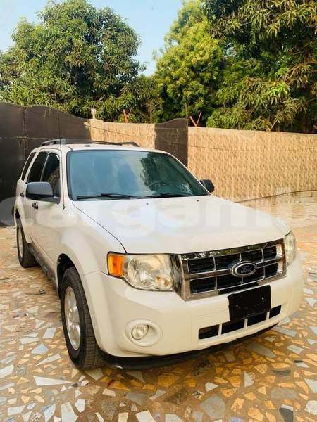 Big with watermark ford escape kanifing serekunda 3104
